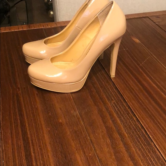 Shoes - Picture 8 of 8